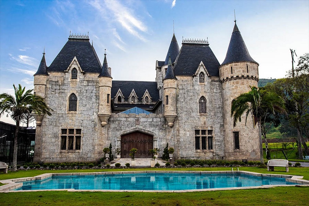Castelo de Itaipava.jpg (288 KB)